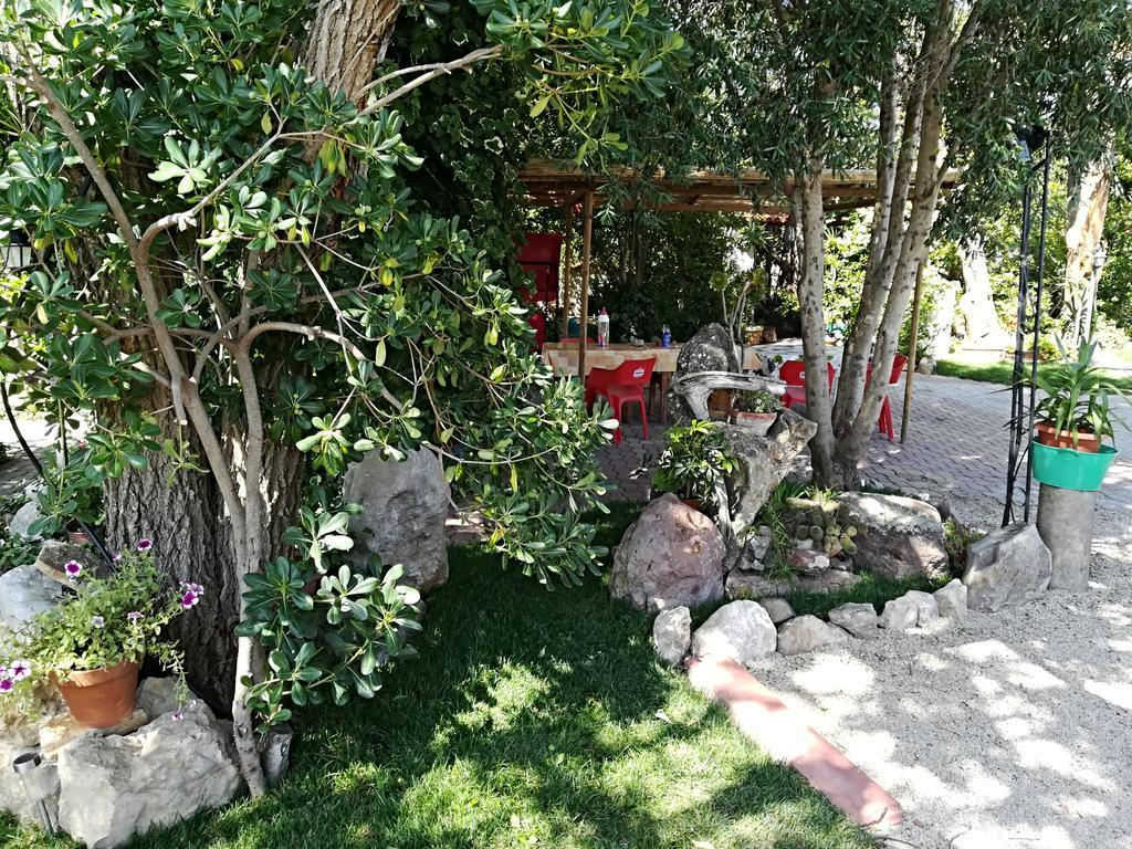 B&B Domo De Pedra Tottubella Exterior photo